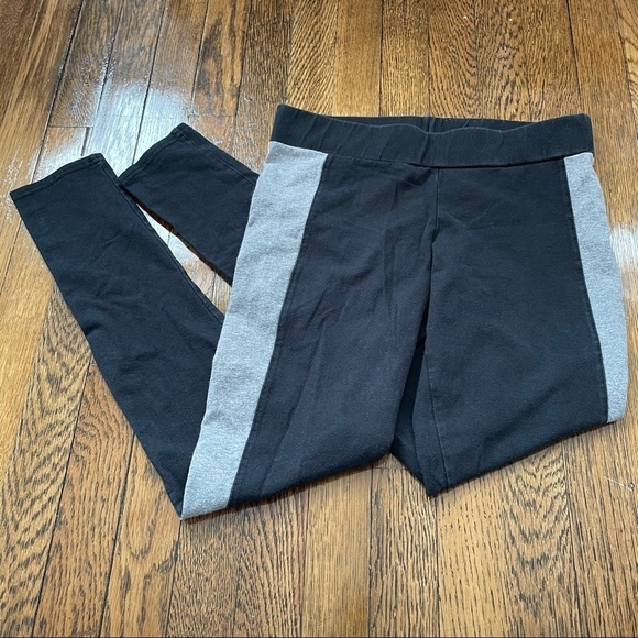 Aerie Y2K Color Block Leggings Stretchy Neutral Athletic Comfy Black Gray Small - Picture 3 of 6